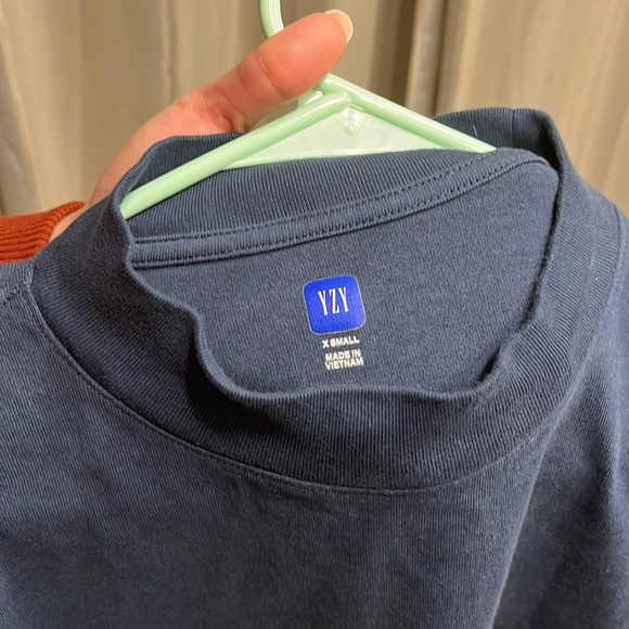 Gap Yeezy Balenciaga blue dove long sleeve tee men size XS. - Picture 4 of 4